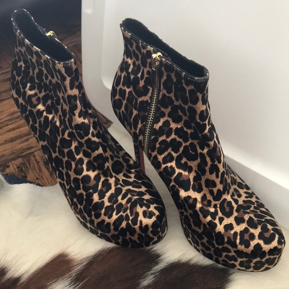 Leopard print tall bootie - Picture 4 of 5
